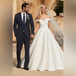 Brand New Sophia Tolli Wedding Dress